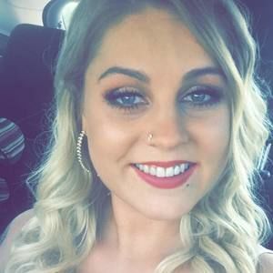 Meet your Posher, Celina